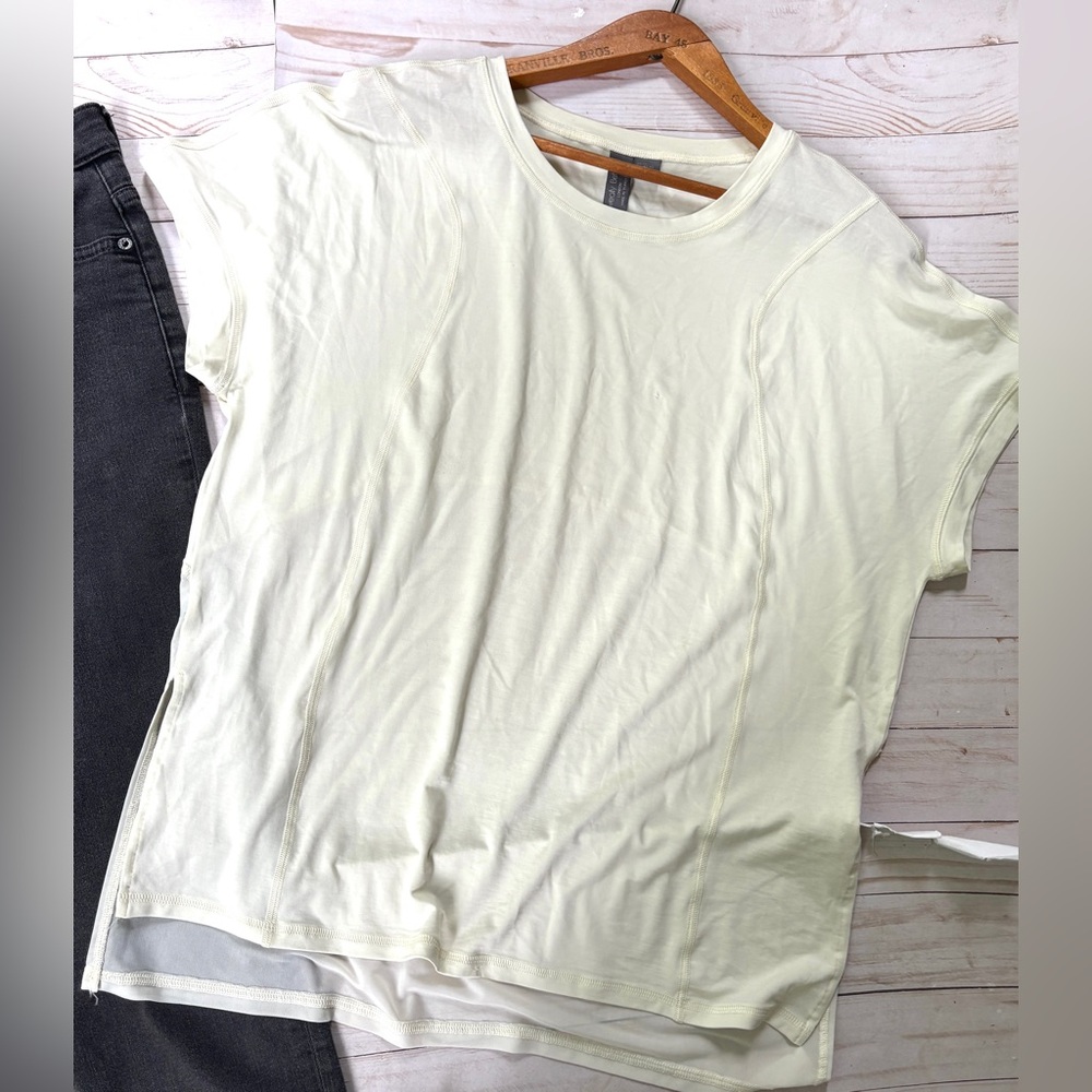 Sweaty Betty loose fit athletic tee